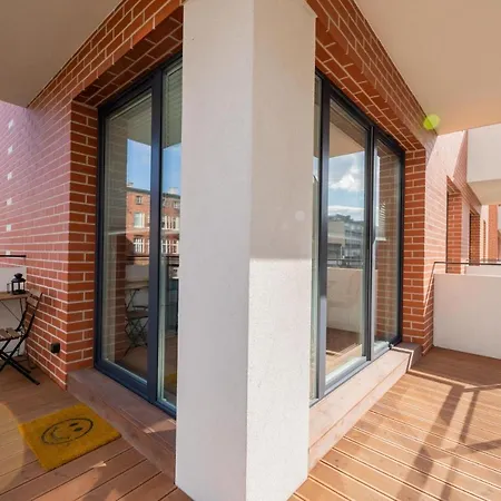 Stylish 3city With Parking In By Renters 格但斯克