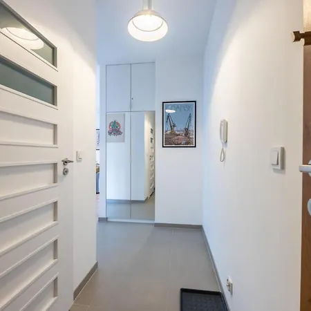 公寓 Stylish 3city With Parking In By Renters *