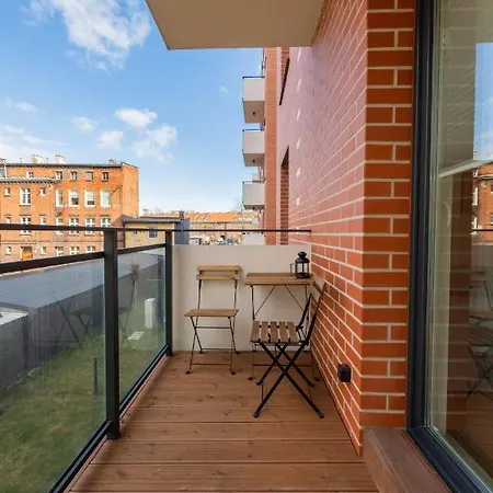 Stylish 3city With Parking In By Renters 公寓 *