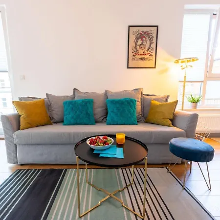 Stylish 3city With Parking In By Renters 公寓 格但斯克